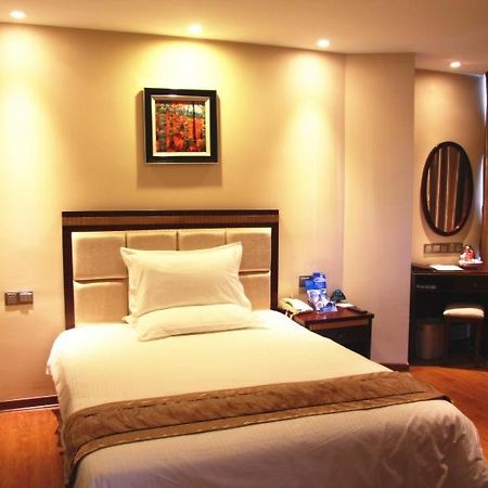 Greentree Inn Guangdong Shantou Chengjiang Road Business Hotel Exterior photo