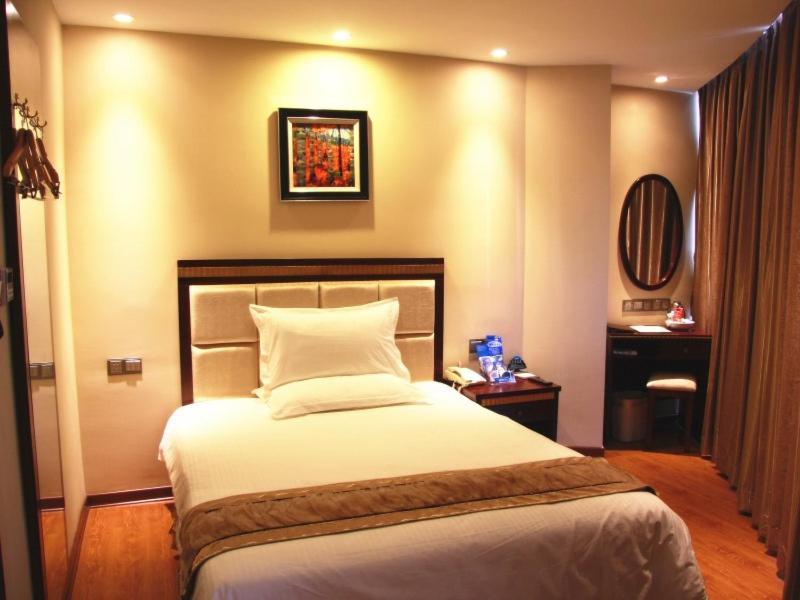 Greentree Inn Guangdong Shantou Chengjiang Road Business Hotel Exterior photo