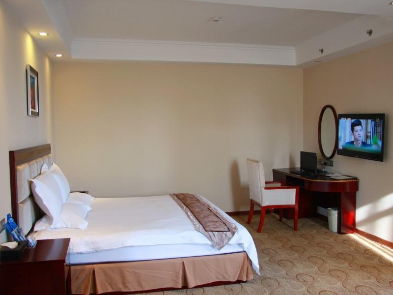 Greentree Inn Guangdong Shantou Chengjiang Road Business Hotel Exterior photo